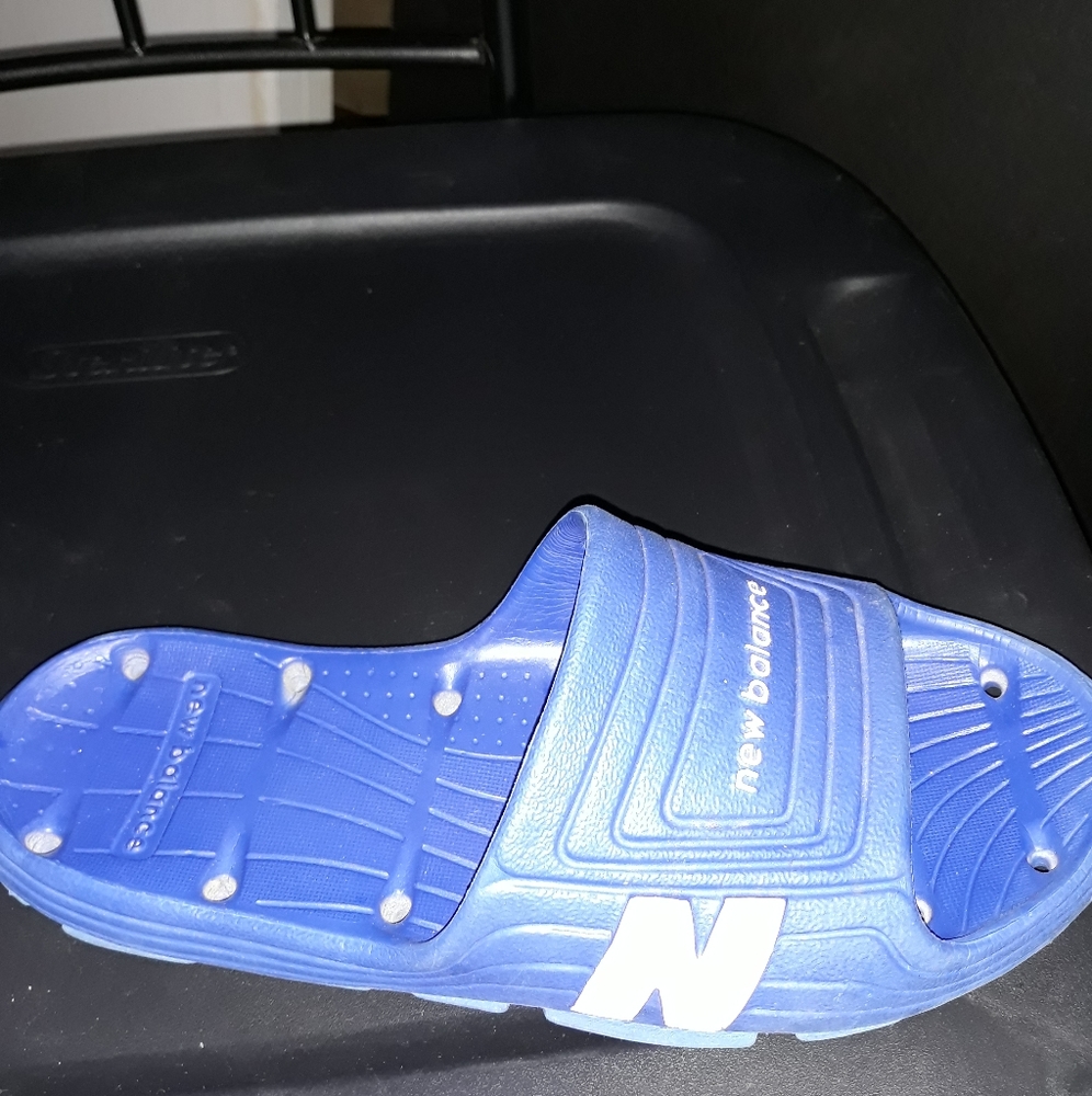 Shoe